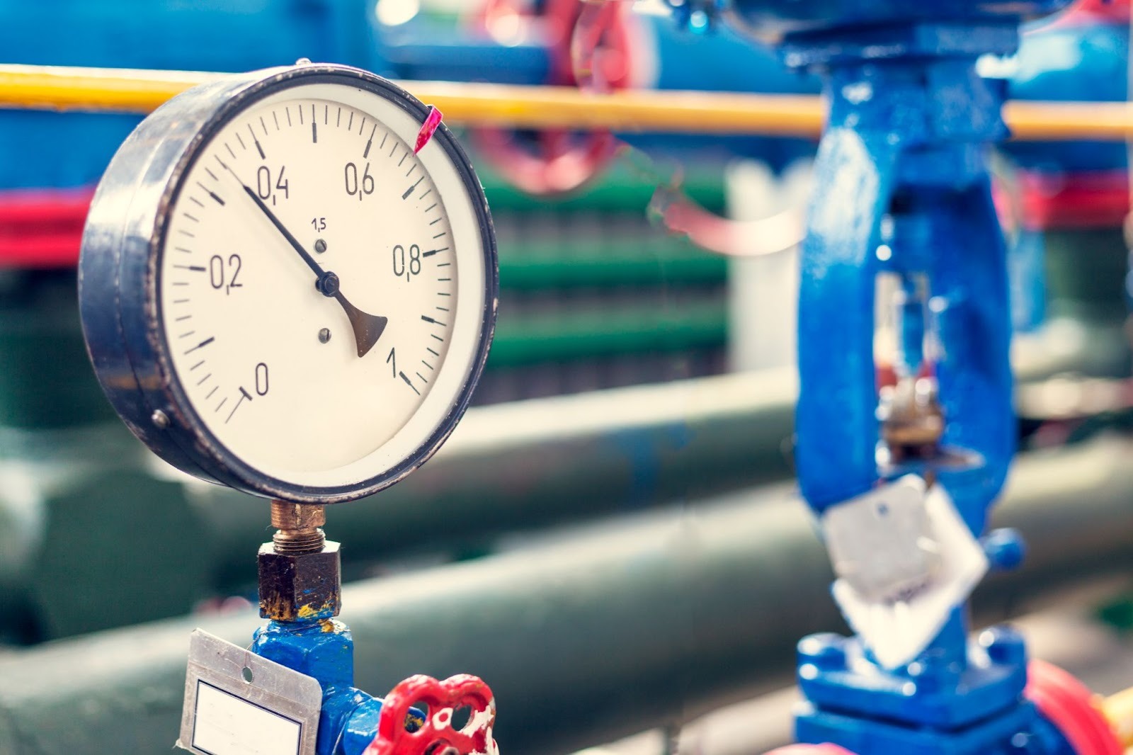 Gas Conditioning Equipment Used alongside Degassing Valves